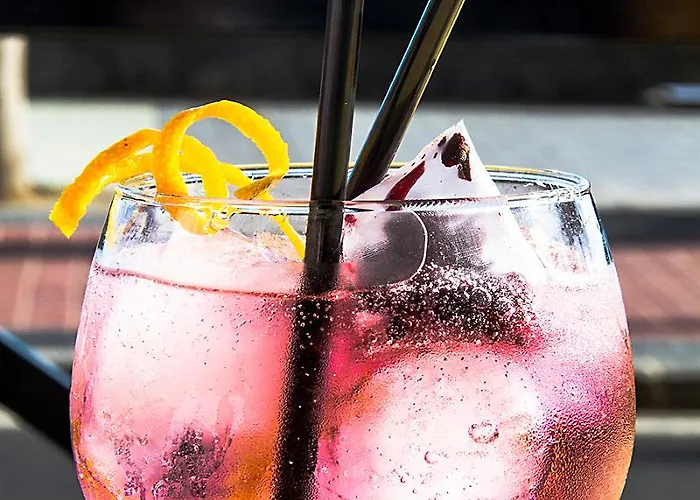 酒店 Checkin Diamar